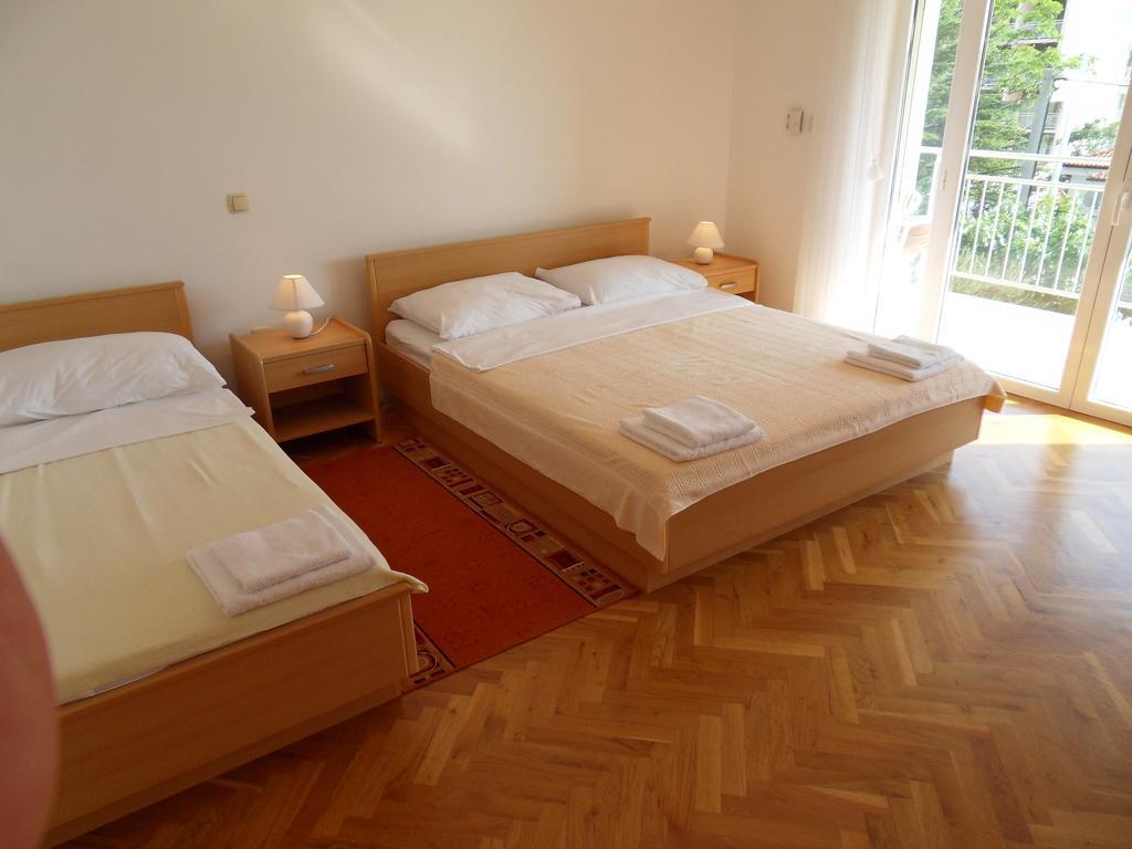 Apartments Petricevic Selce Ngoại thất bức ảnh